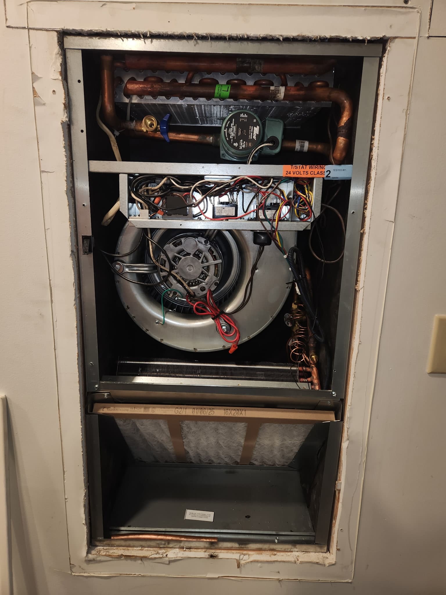 Goodman outdoor condenser unit